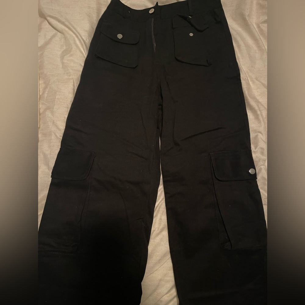 cargo Pants - Picture 1 of 3